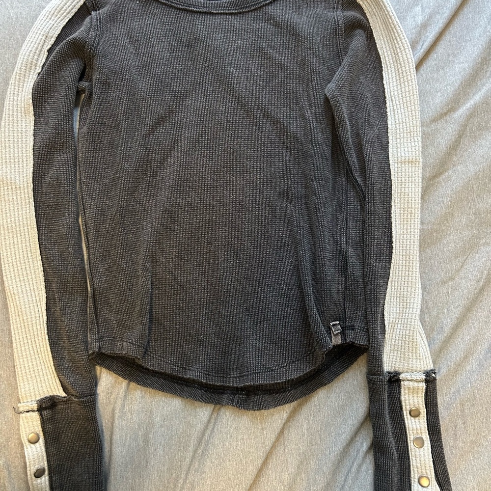 We The Free Gray and Cream Long Sleeve Top